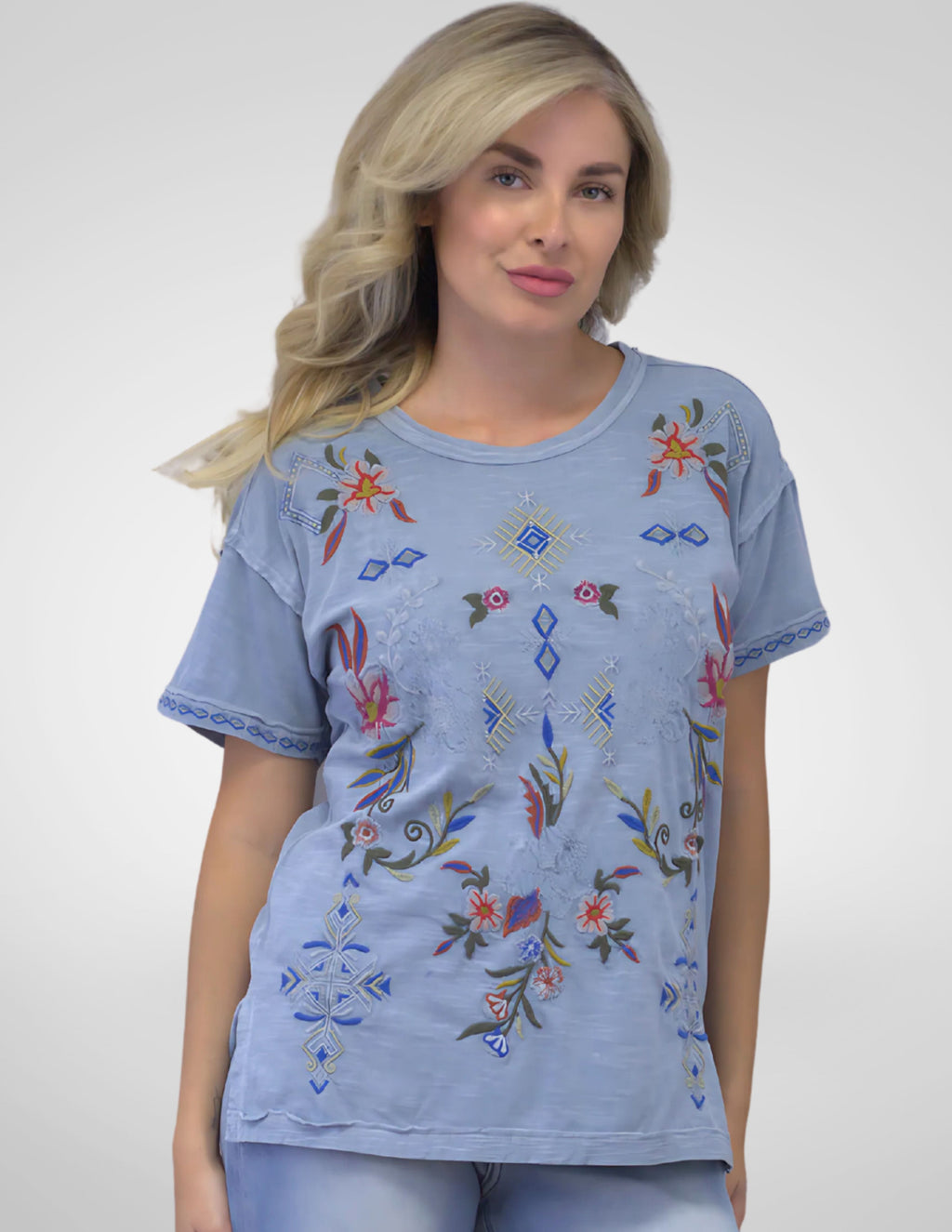 KARI TEE