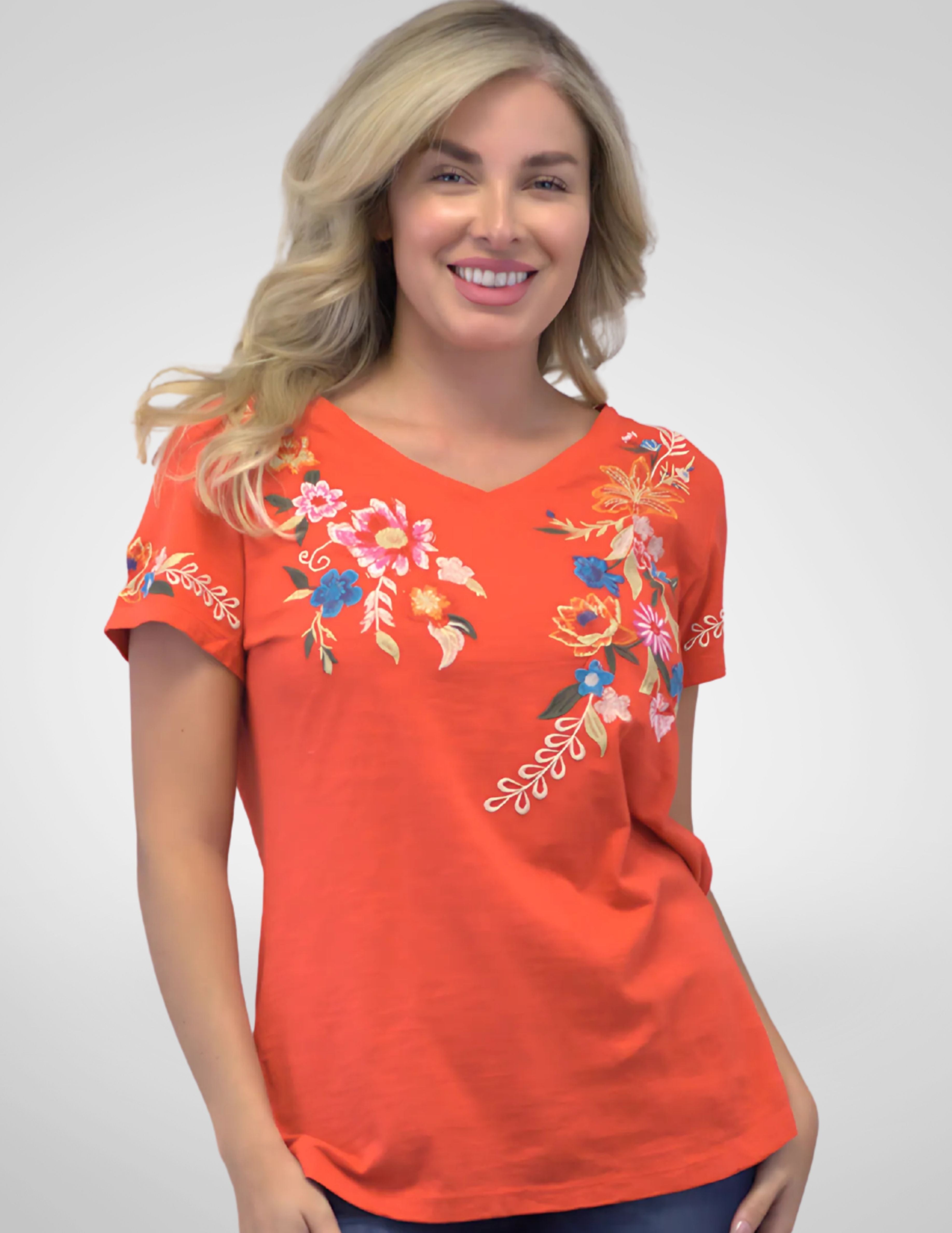 FLO TEE