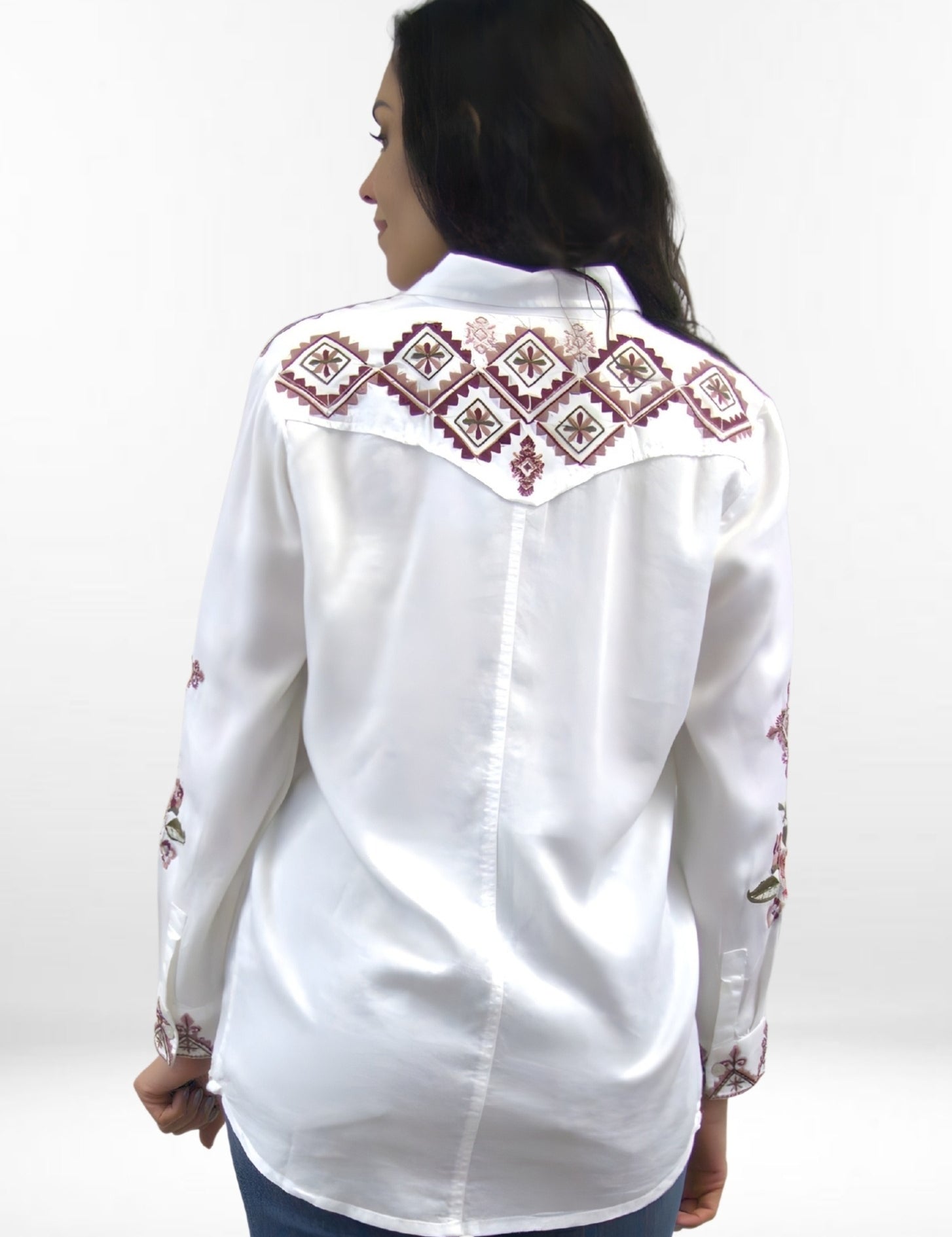 OLIVIA SHIRT | Tencel Button-Up Shirt with Embroidery