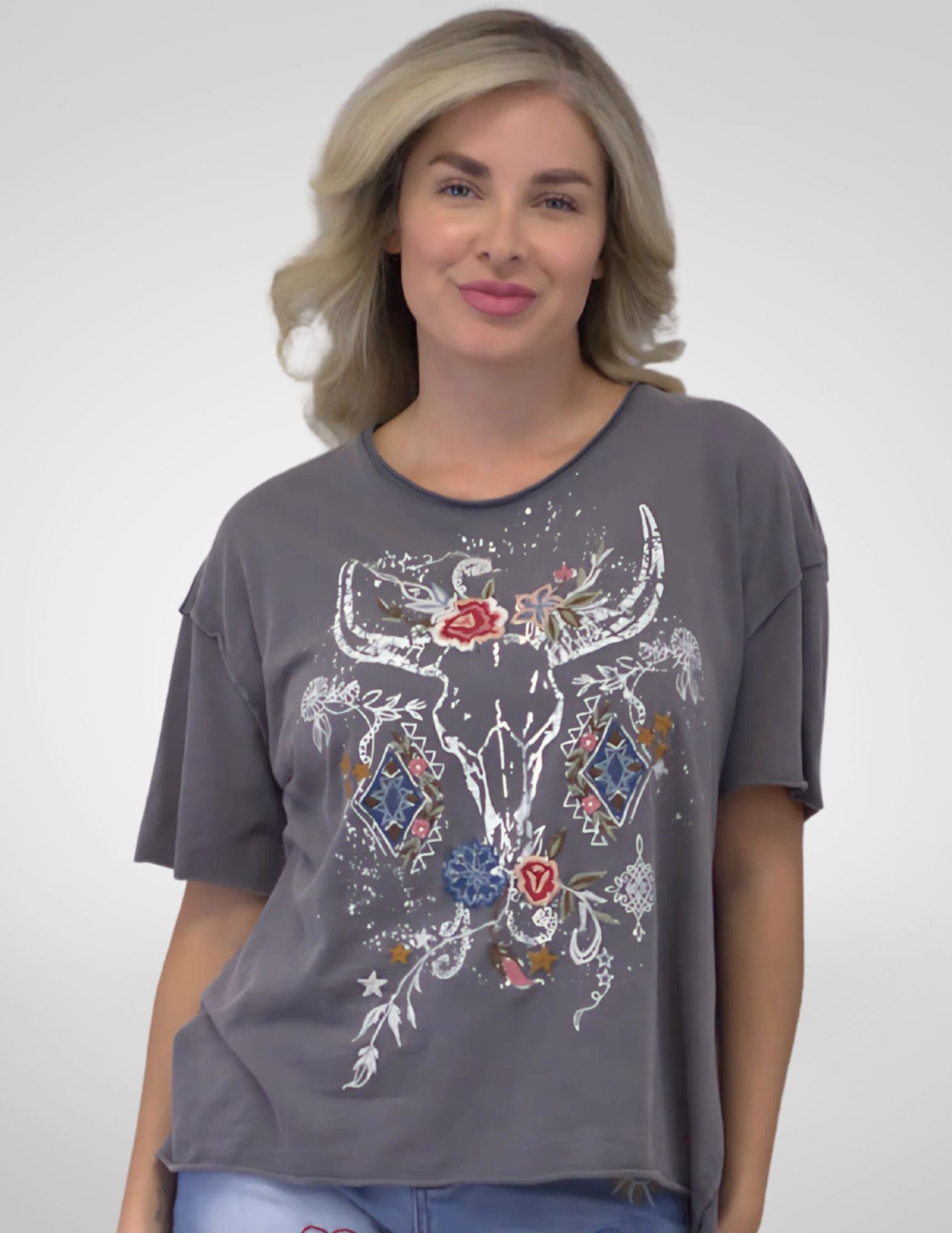 LARA TEE