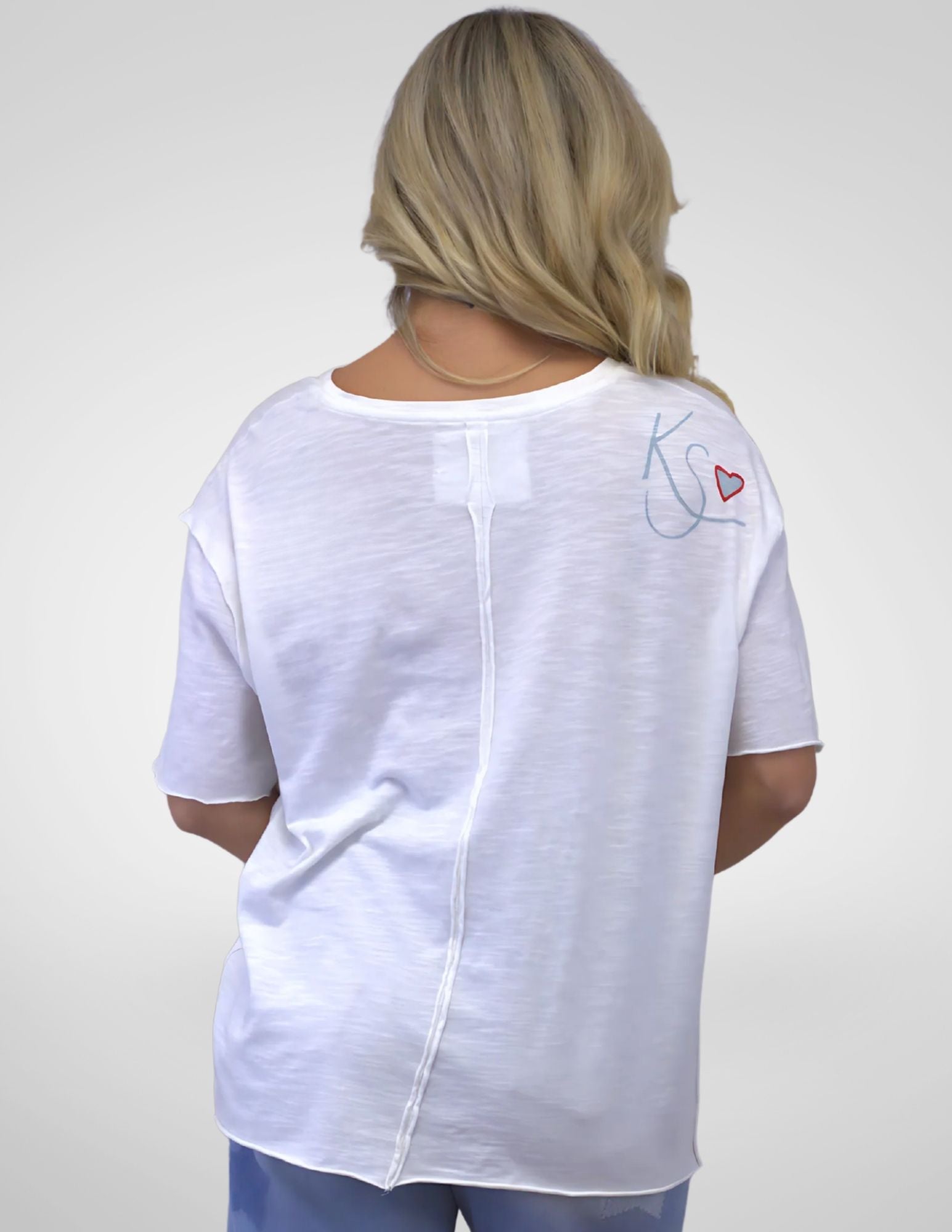 SUKI TEE