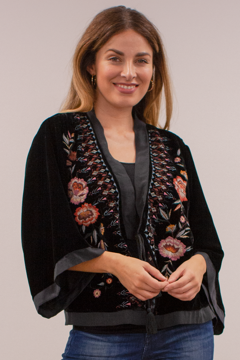Kelsie Kimono